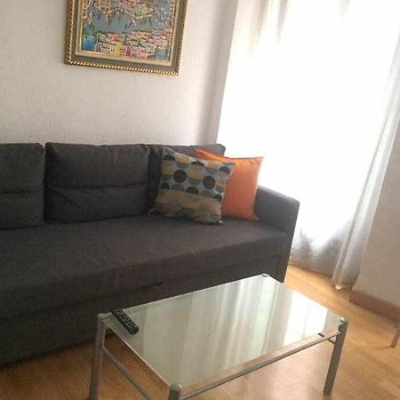 Apartamento Ayla Ayuntamiento Pamplona Bagian luar foto