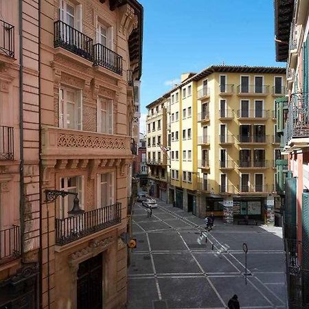 Apartamento Ayla Ayuntamiento Pamplona Bagian luar foto