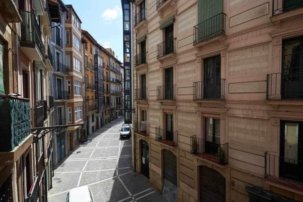 Apartamento Ayla Ayuntamiento Pamplona Bagian luar foto